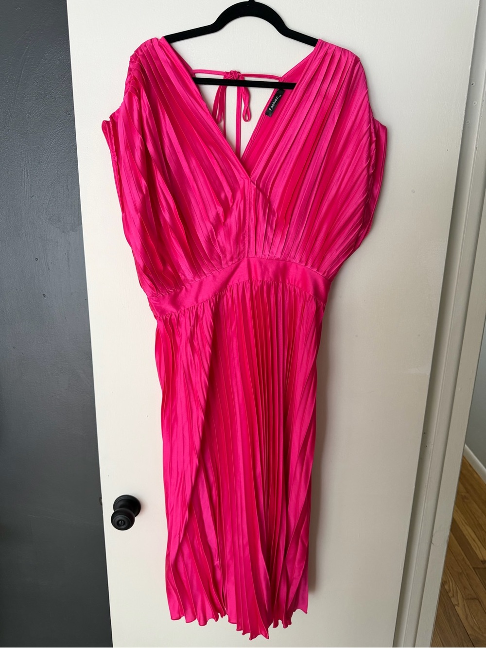 Amazon Women's Pleated V-Neck Midi Dress in Hot Pink